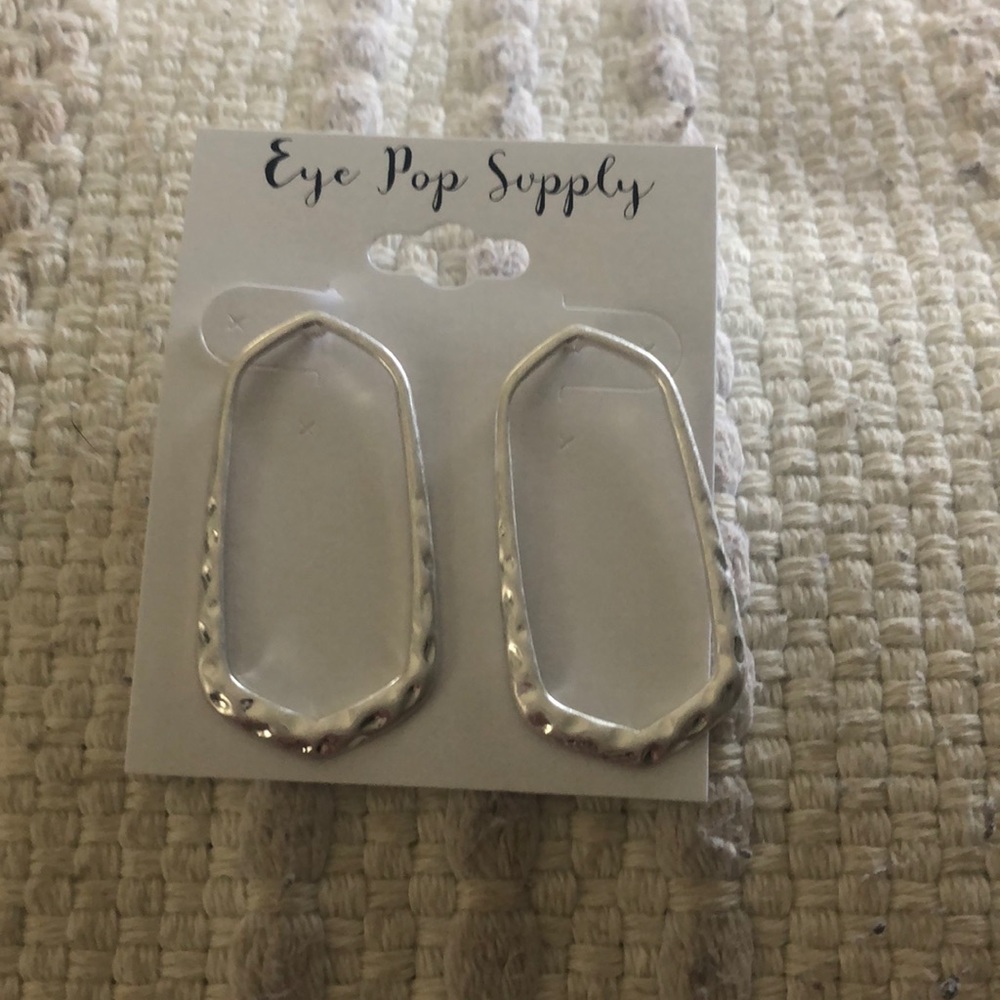 NWT Silver earrings